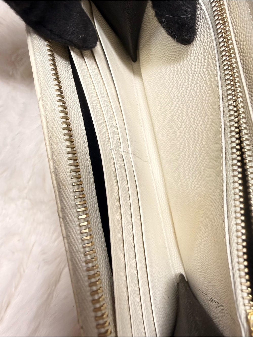 YVES SAINT LAURENT YSL White Chevron Zip Around Full Wallet - Picture 13 of 15